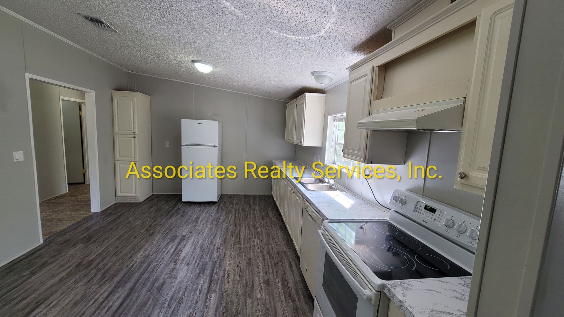 Gainesville House: 10826 NE 74th Terr