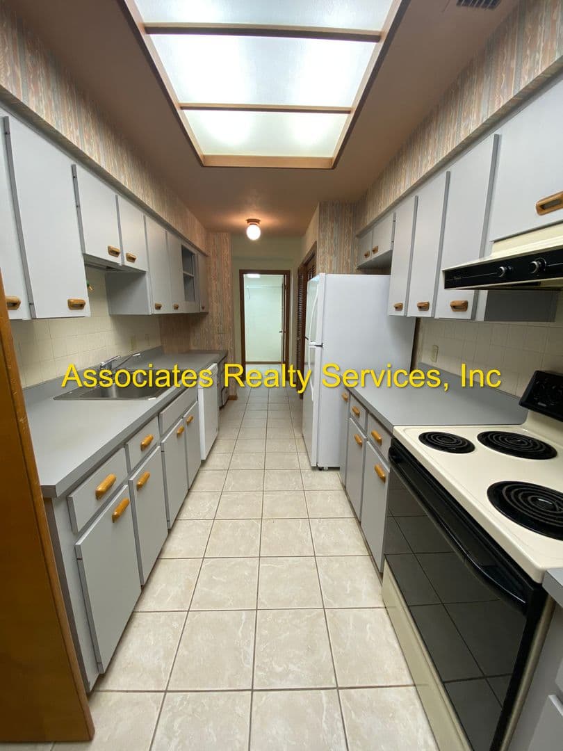 Gainesville House: 5416 NW 9th Lane