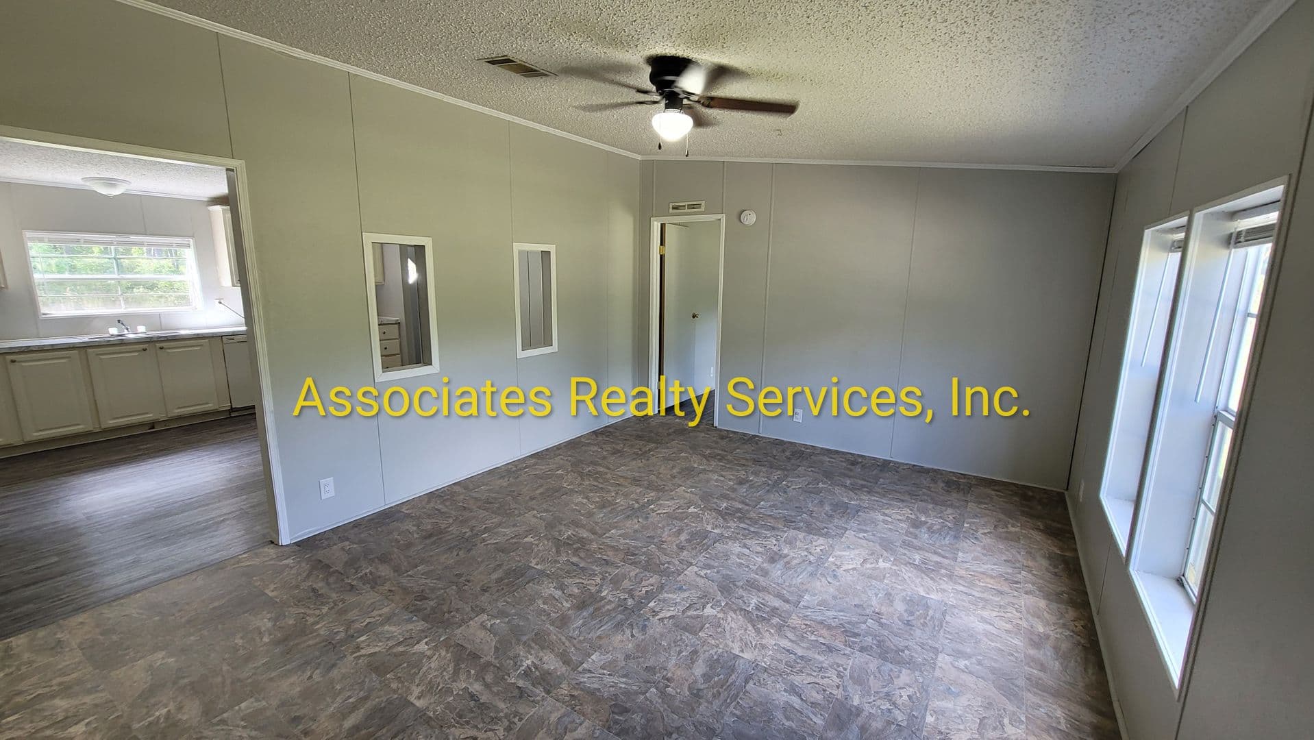 Gainesville House: 10826 NE 74th Terr