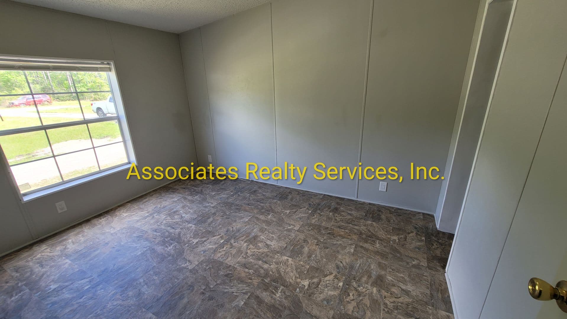 Gainesville House: 10826 NE 74th Terr