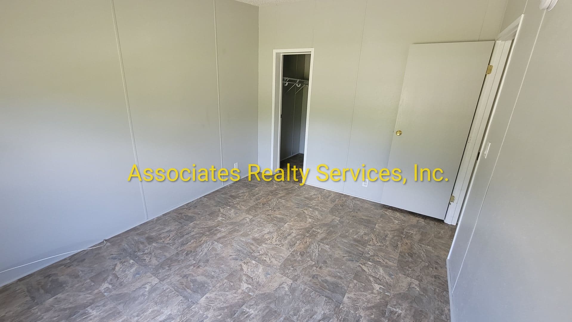 Gainesville House: 10826 NE 74th Terr