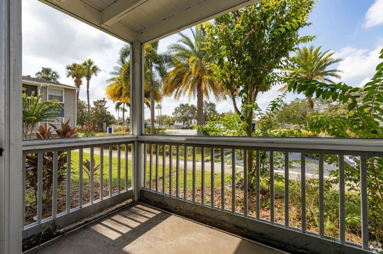 Orlando Apartment: 6203 Curry Ford Road