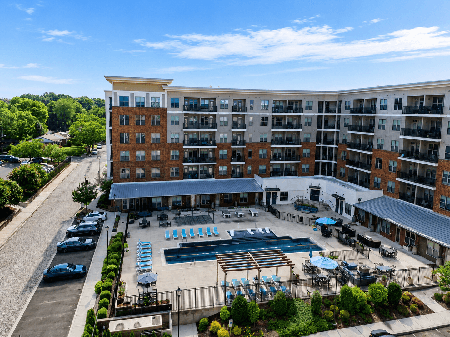 Richmond Apartment: 1021 Carlisle Ave.