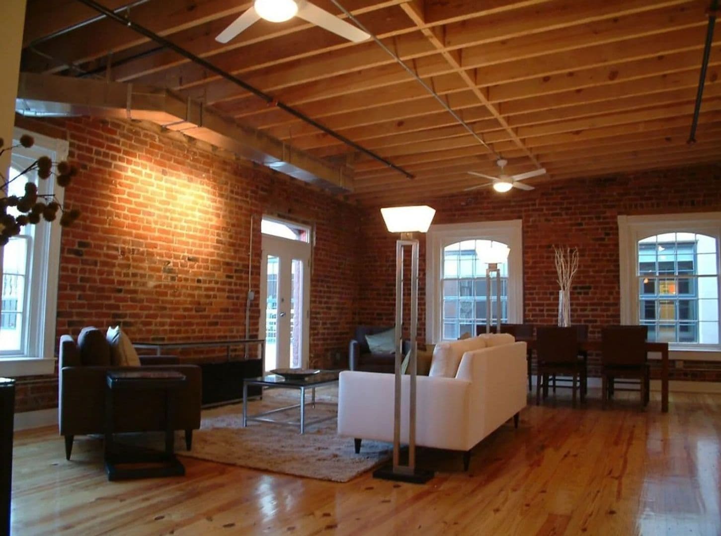 Richmond Apartment: 11 S. 21st Street