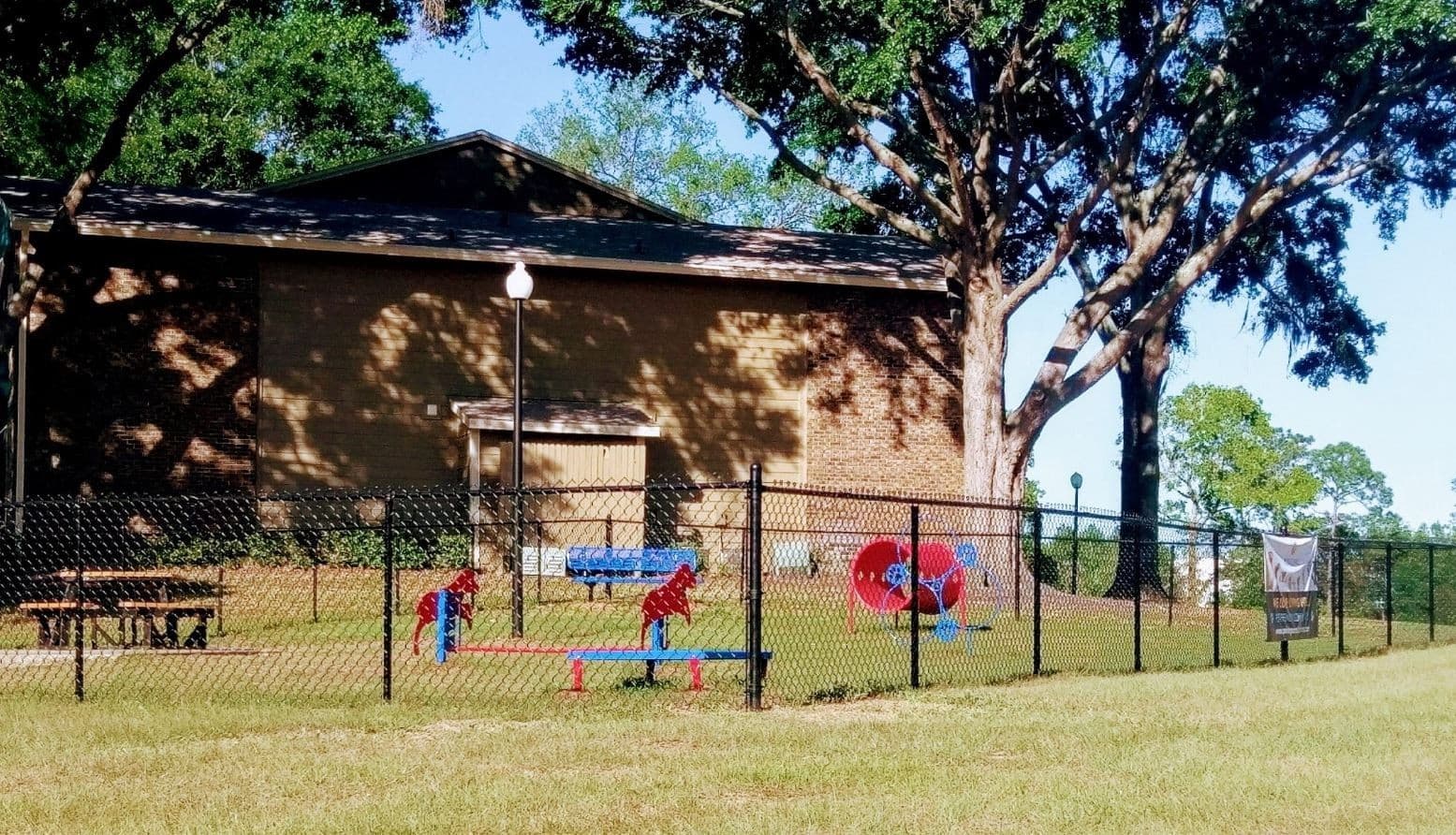Jacksonville Apartment: 7524 Southside Blvd.
