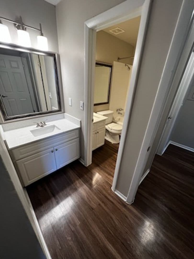 Orlando Apartment: 6203 Curry Ford Road