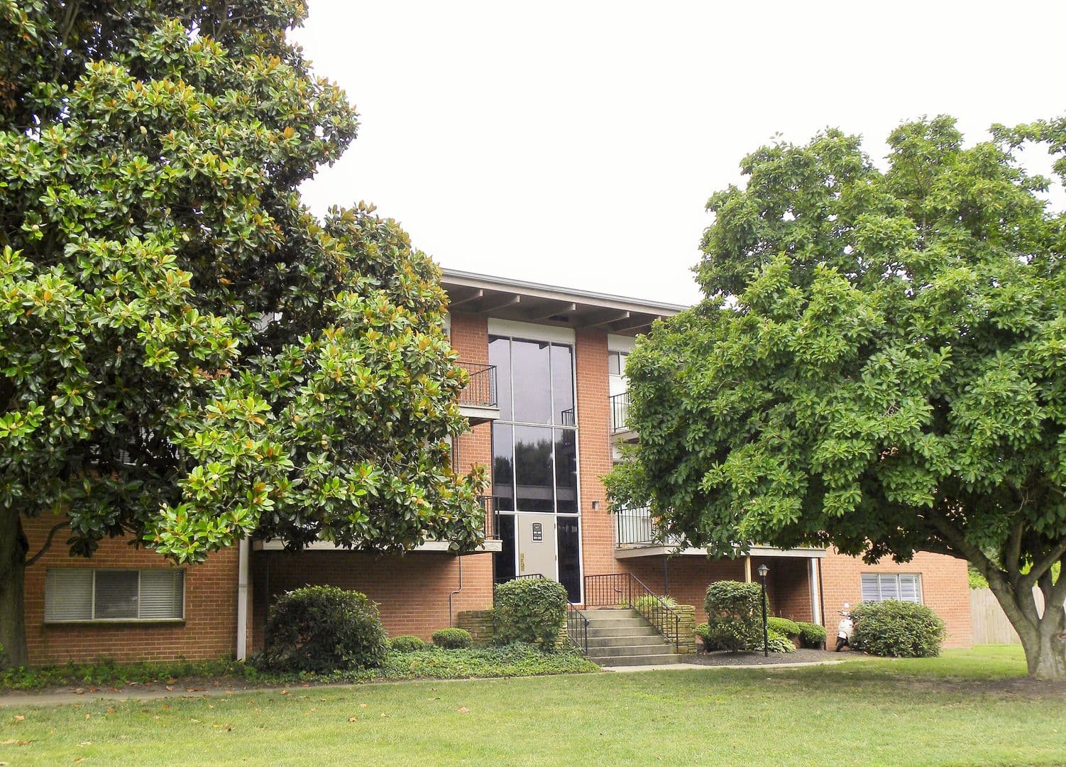 Hopewell Apartment: 310 Woodbine Road