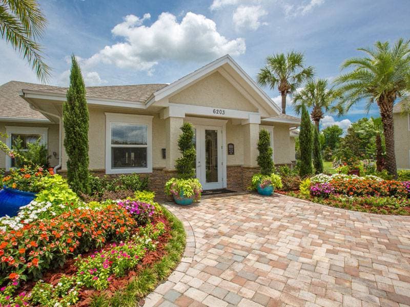 Orlando Apartment: 6203 Curry Ford Road