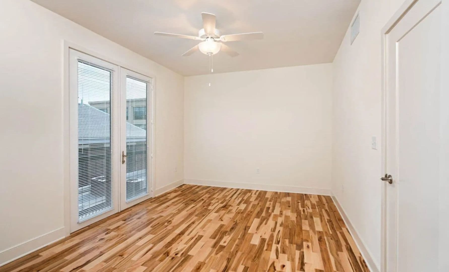 Richmond Apartment: 11 S. 21st Street