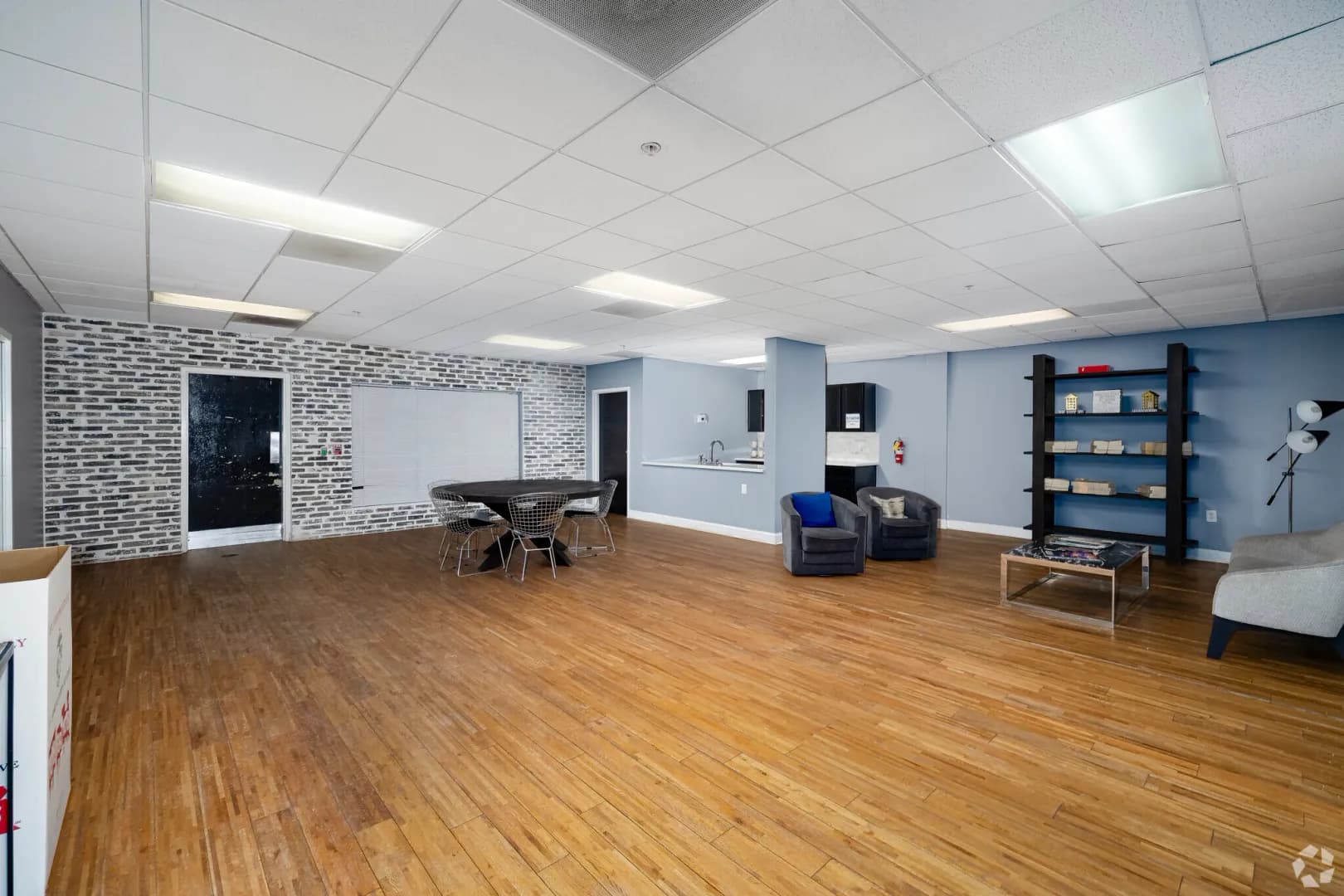 Richmond Apartment: 1420 Hull Street
