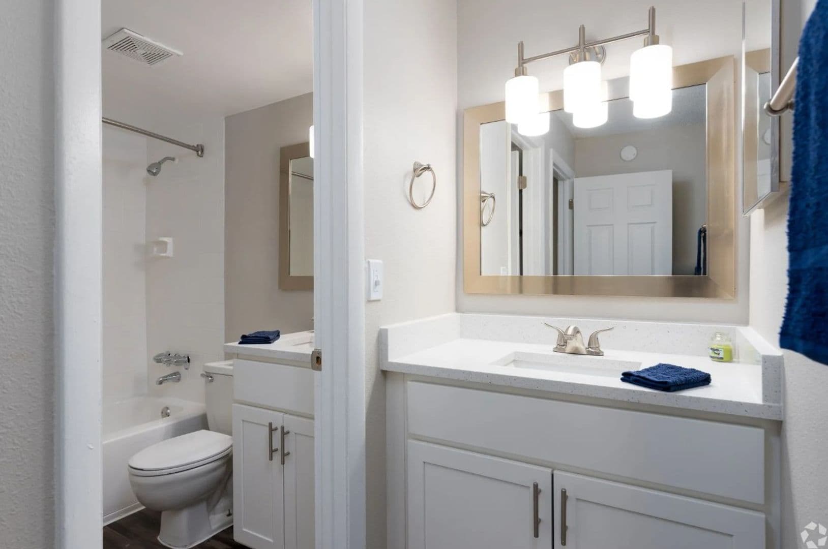 Orlando Apartment: 6203 Curry Ford Road
