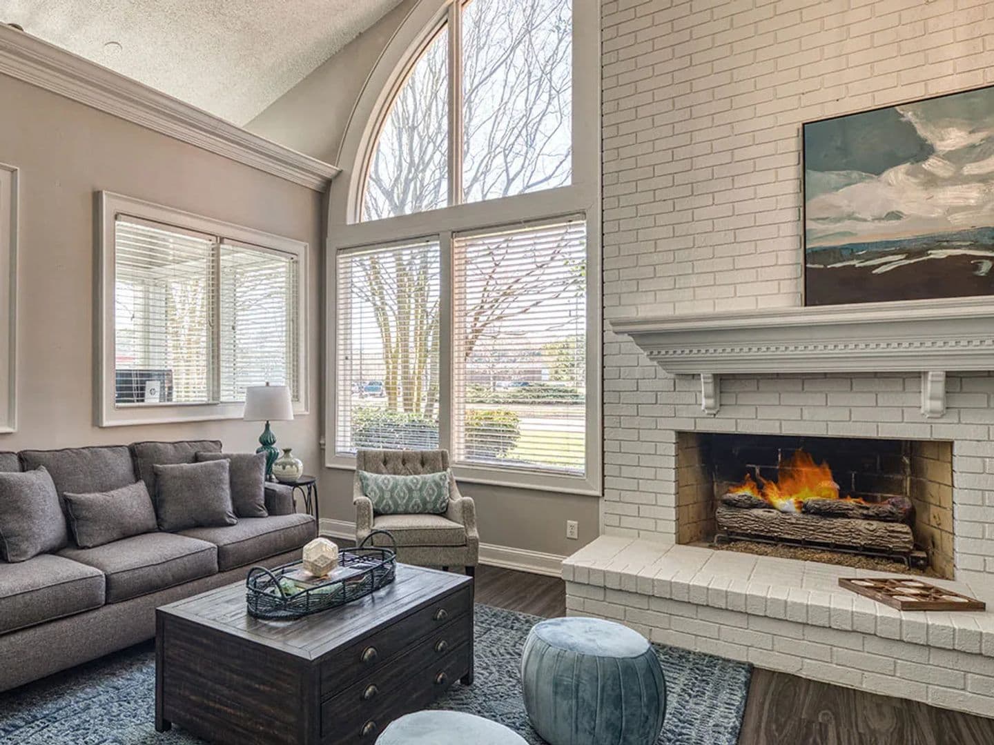 Yorktown Apartment: 101 Little Bay Avenue