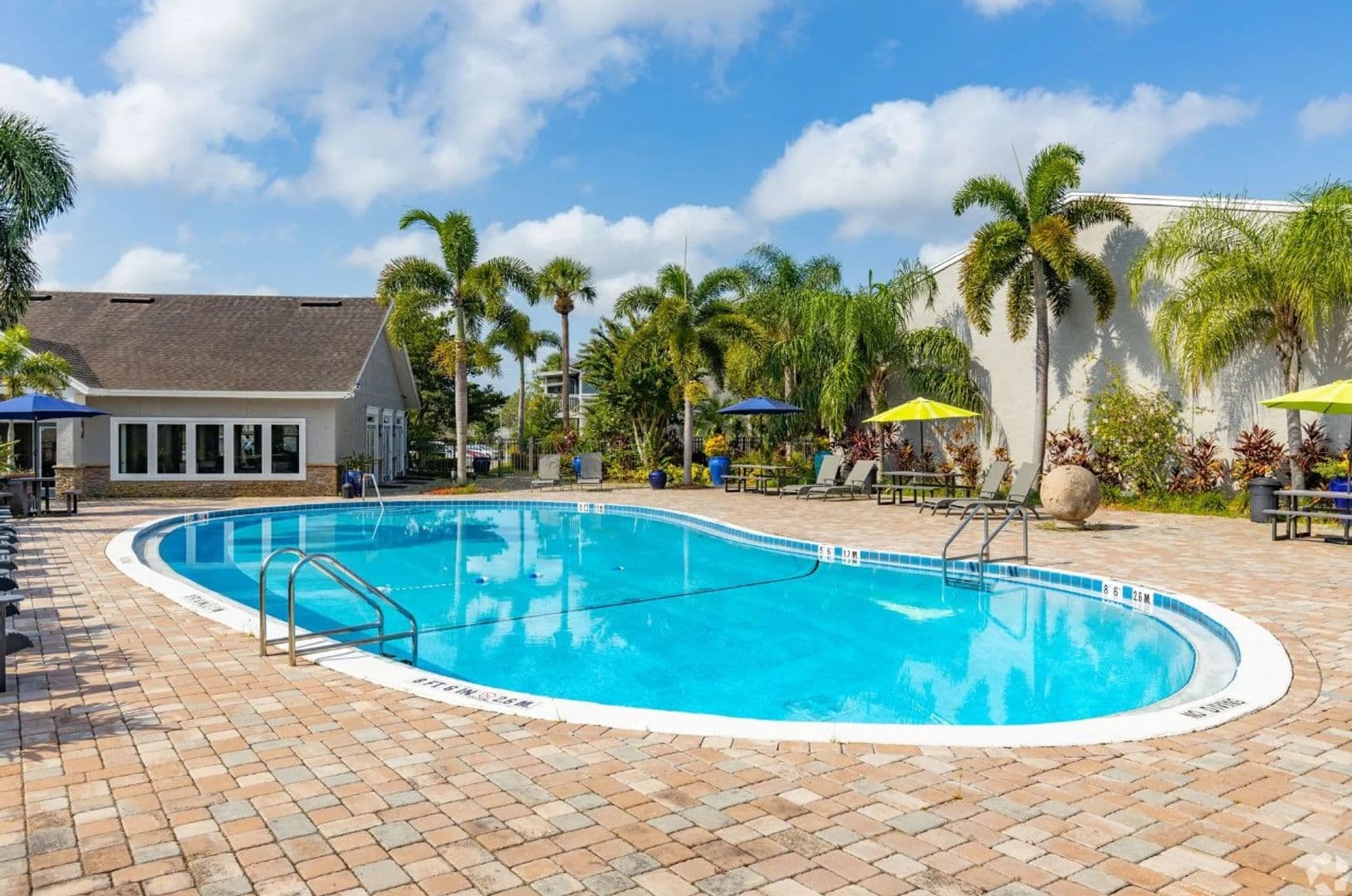 Orlando Apartment: 6203 Curry Ford Road