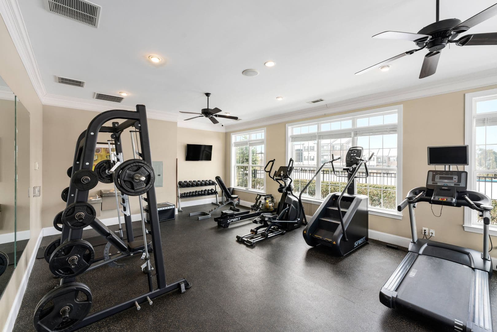 Harrisonburg Apartment: 607 John Tyler Circle
