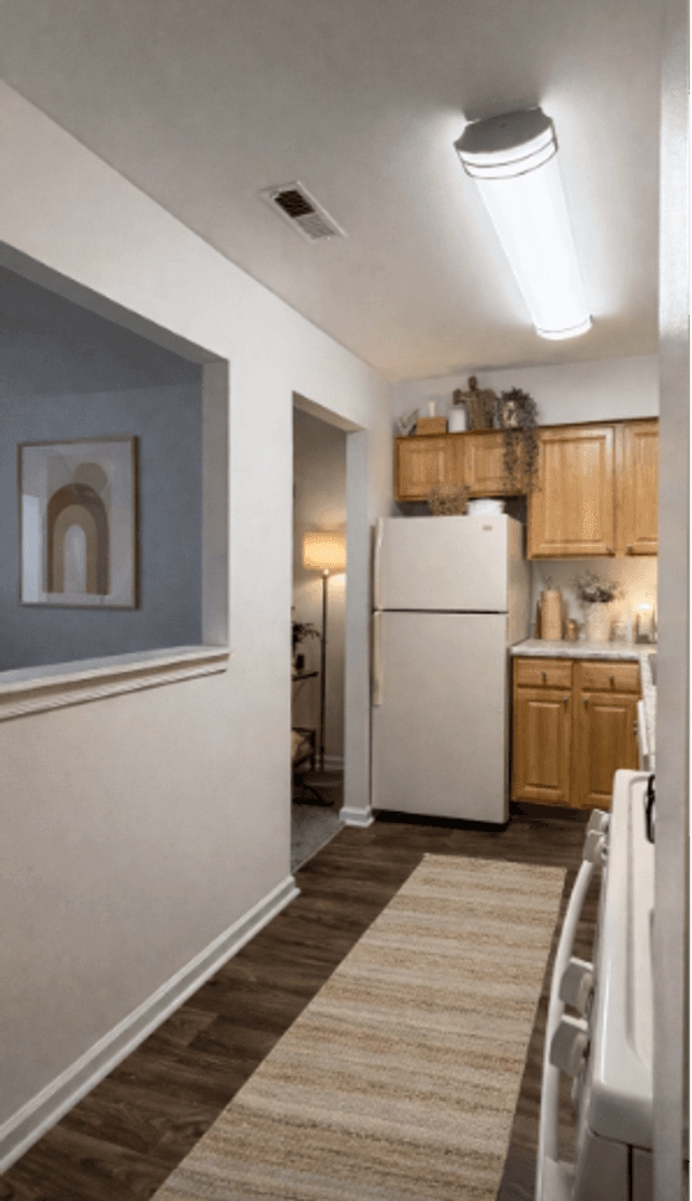 Yorktown Apartment: 101 Little Bay Avenue