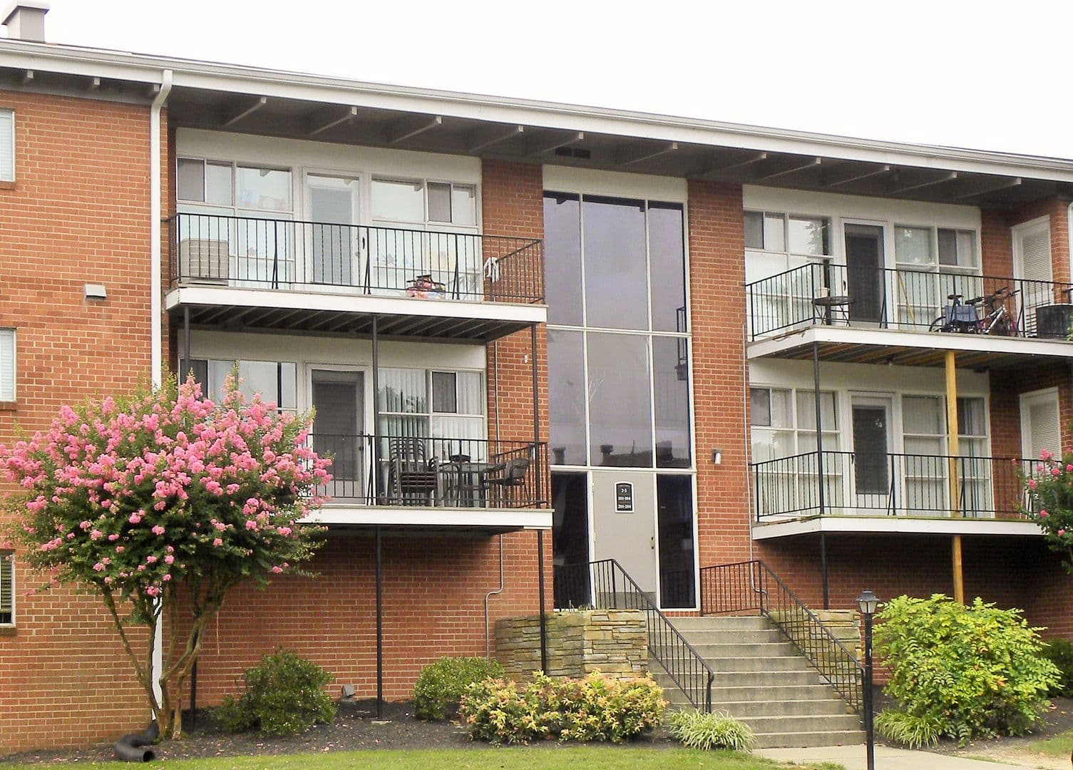 Hopewell Apartment: 310 Woodbine Road