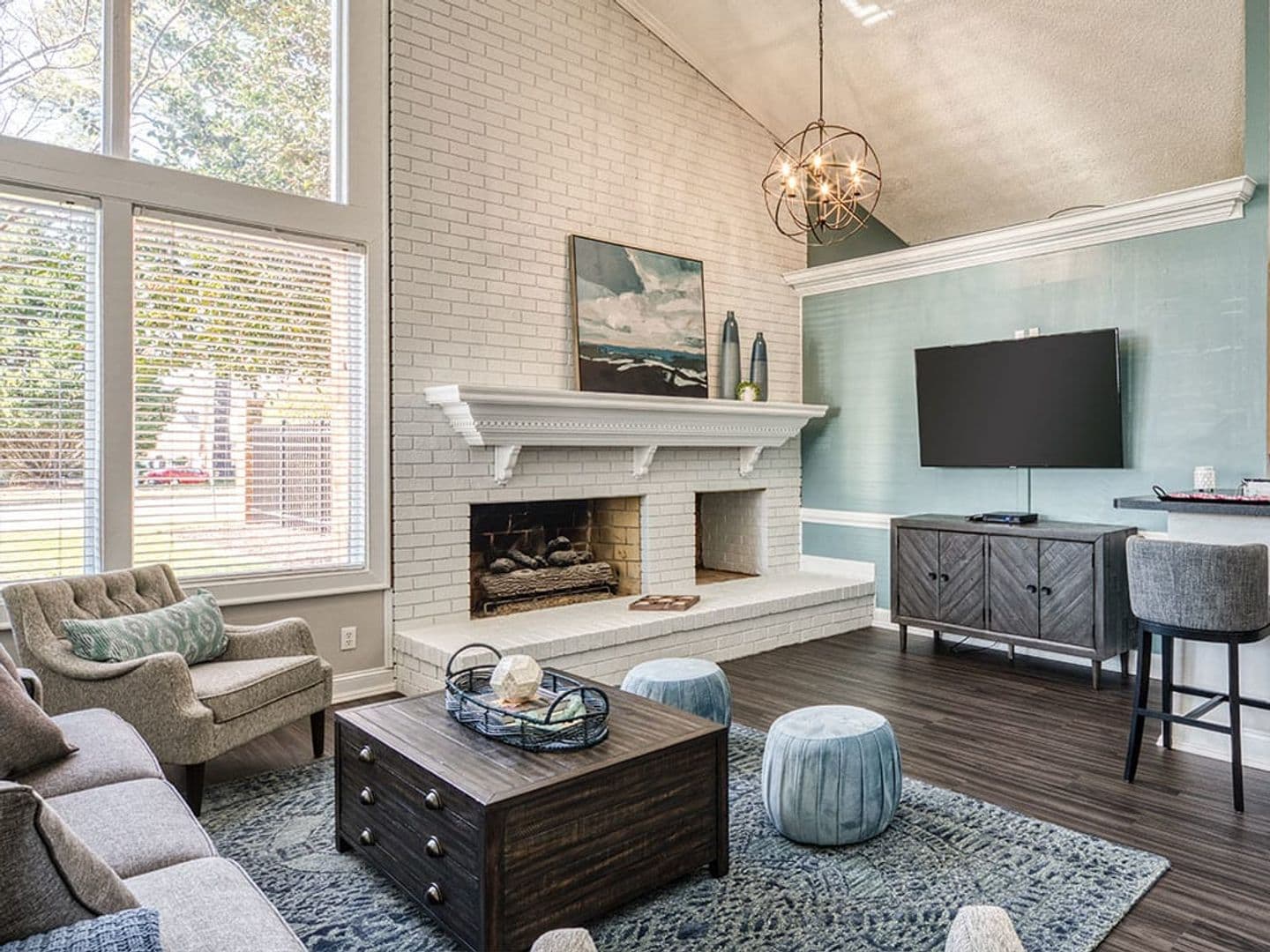 Yorktown Apartment: 101 Little Bay Avenue