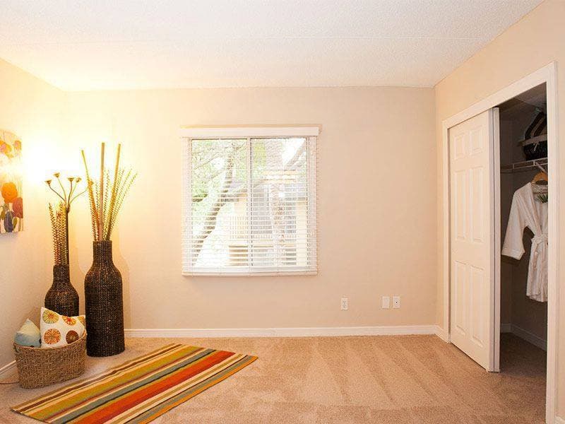 Jacksonville Apartment: 355 Monument Road
