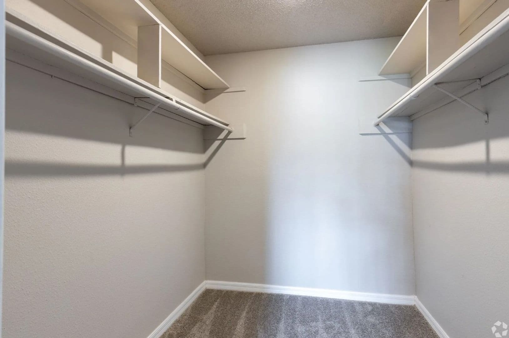 Orlando Apartment: 6203 Curry Ford Road