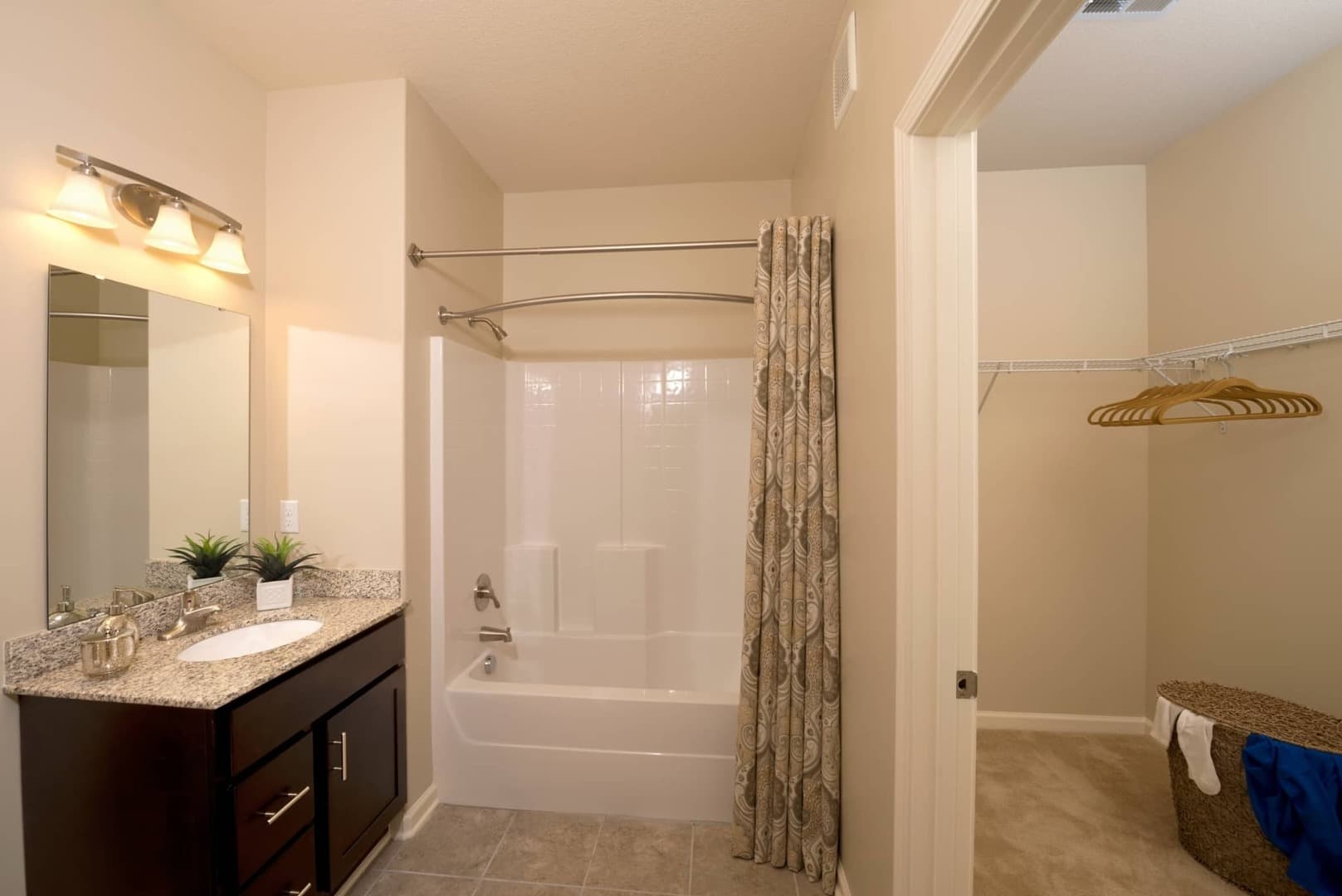 Suffolk Apartment: 7190 Harbour Towne Parkway South