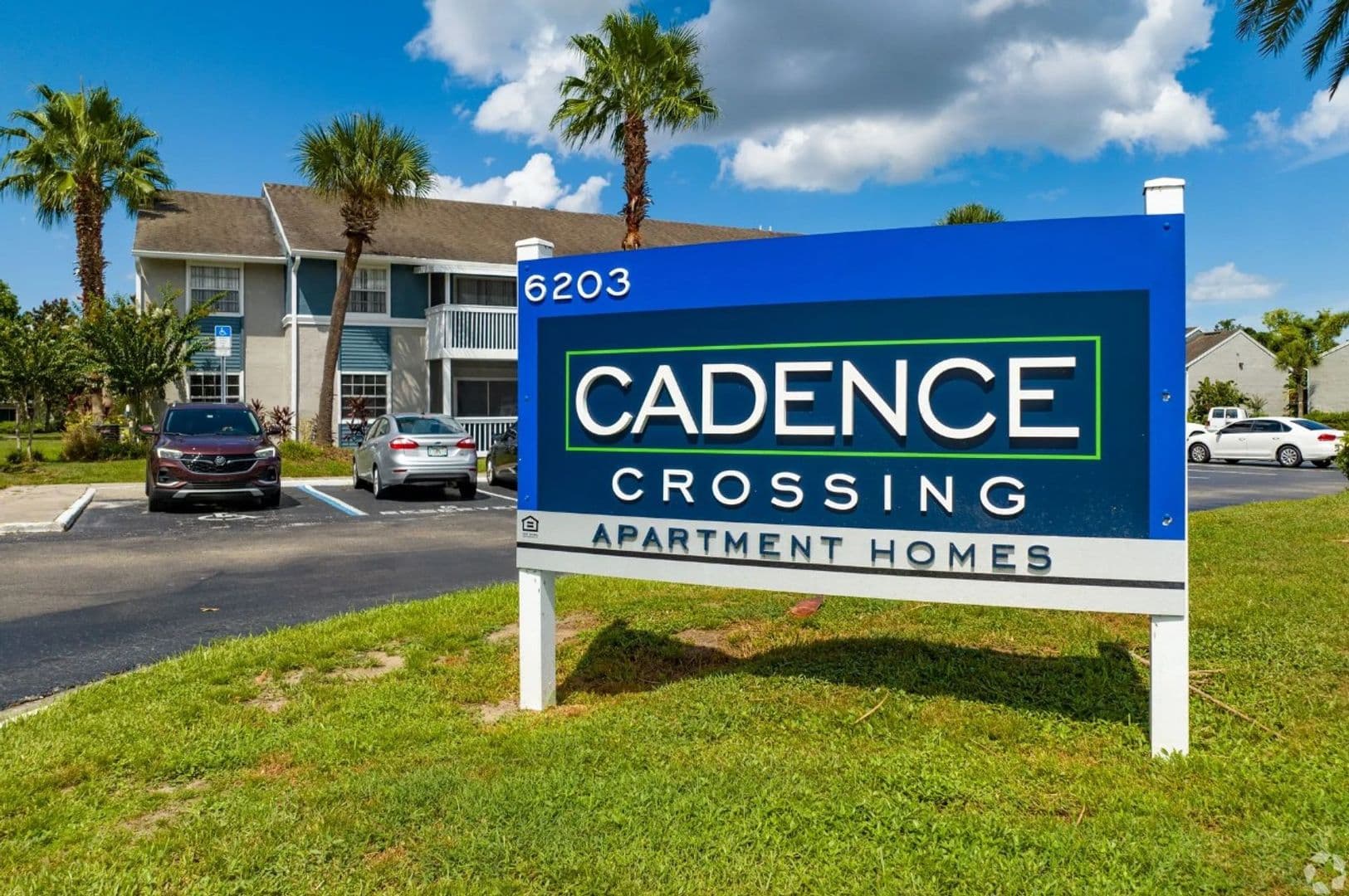 Orlando Apartment: 6203 Curry Ford Road