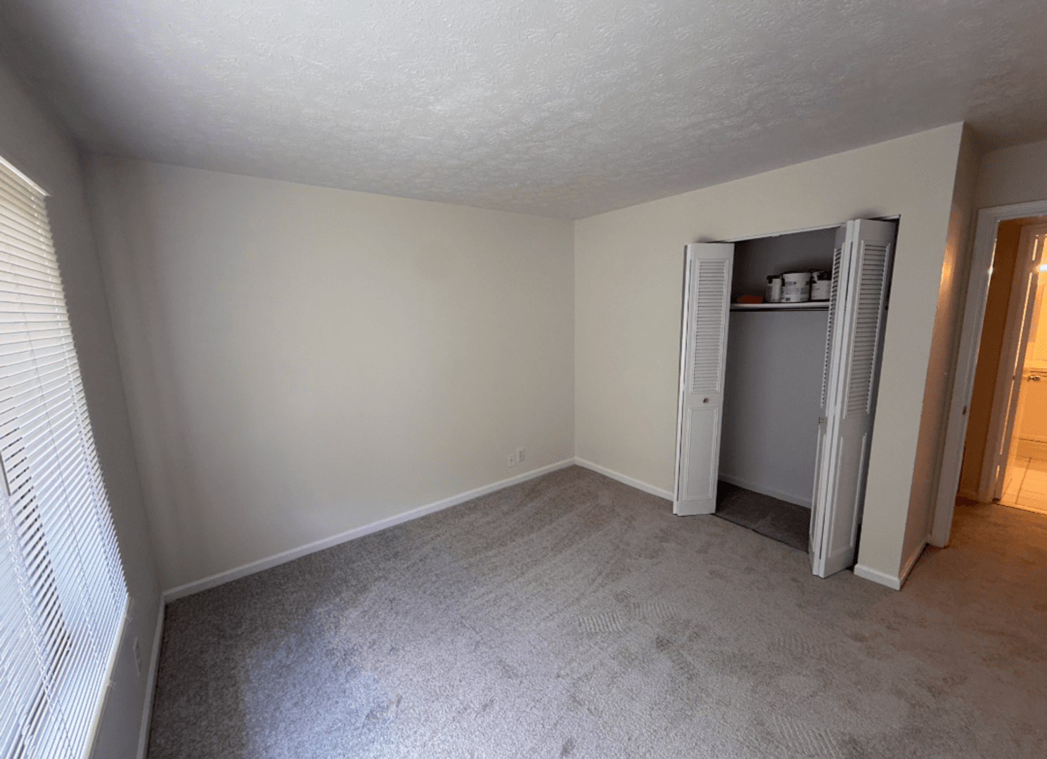 Louisville Condo: 7010 Wildwood Circle