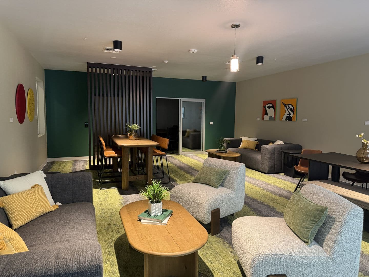 Las Vegas Apartment: 1100 D Street