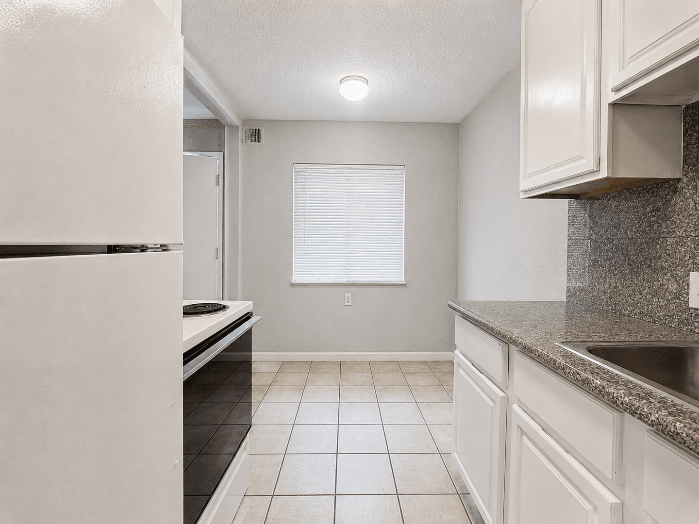 Oakland Apartment: 2212-2218 High Street