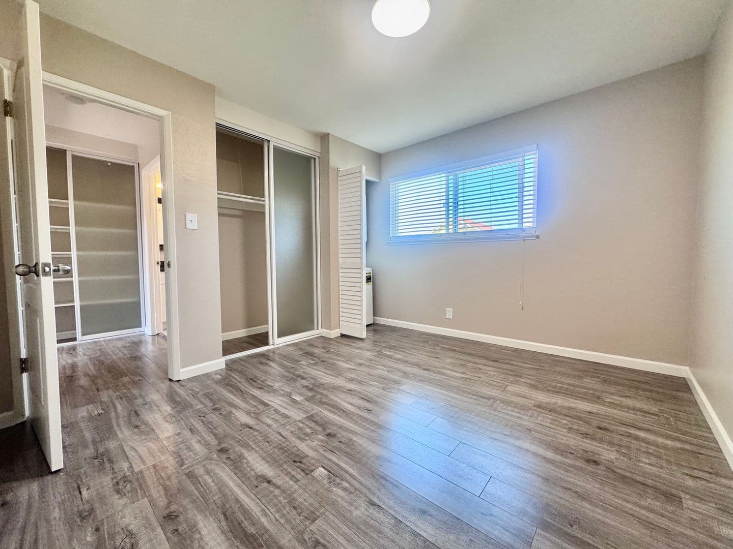 San Leandro Apartment: 510 Castro st