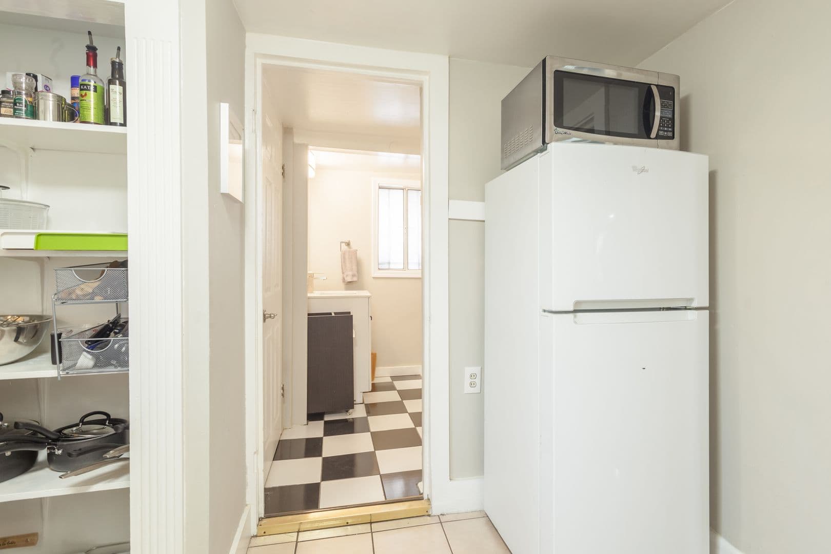 Oakland Apartment: 3212 Adeline