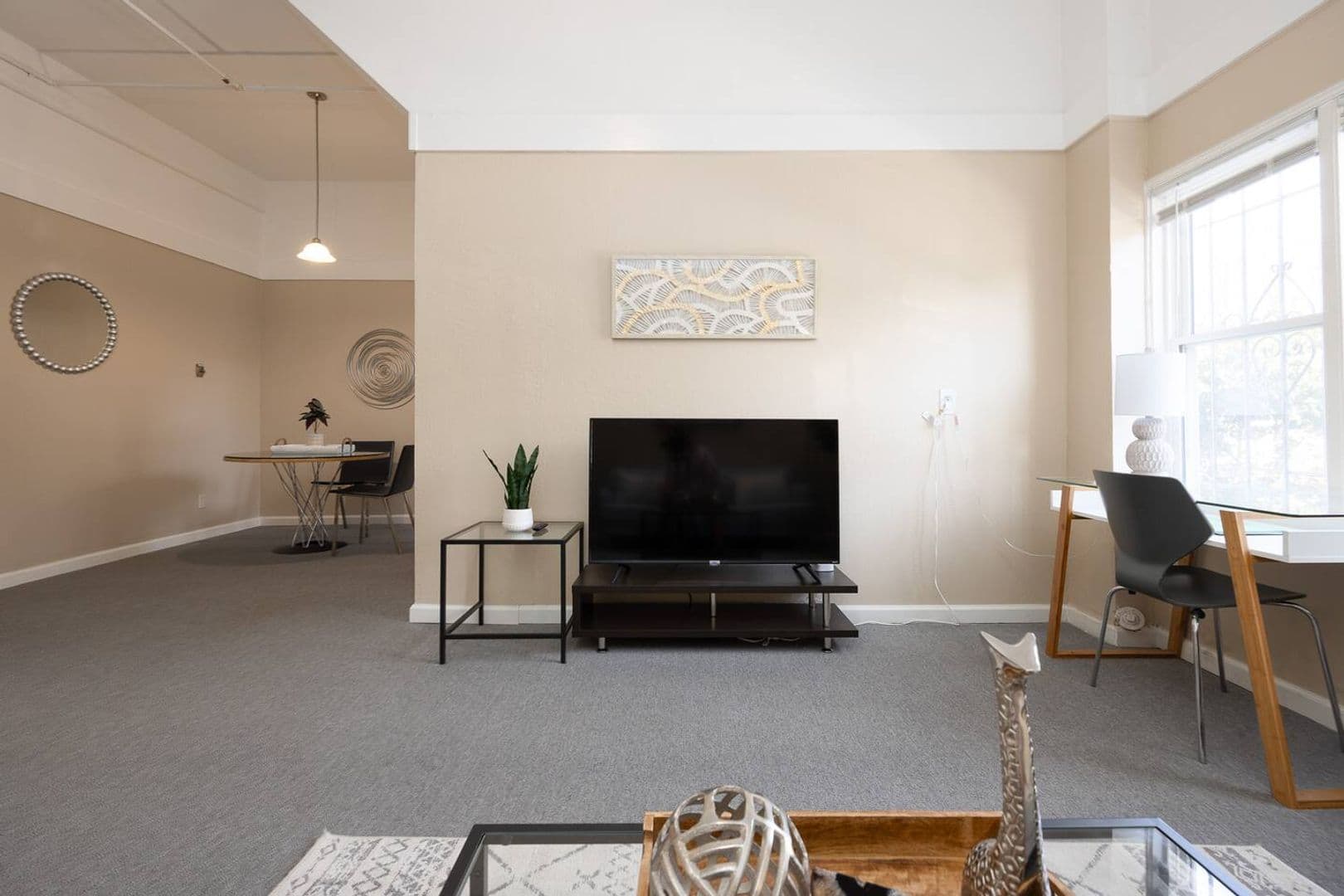 Oakland Apartment: 427 38th St