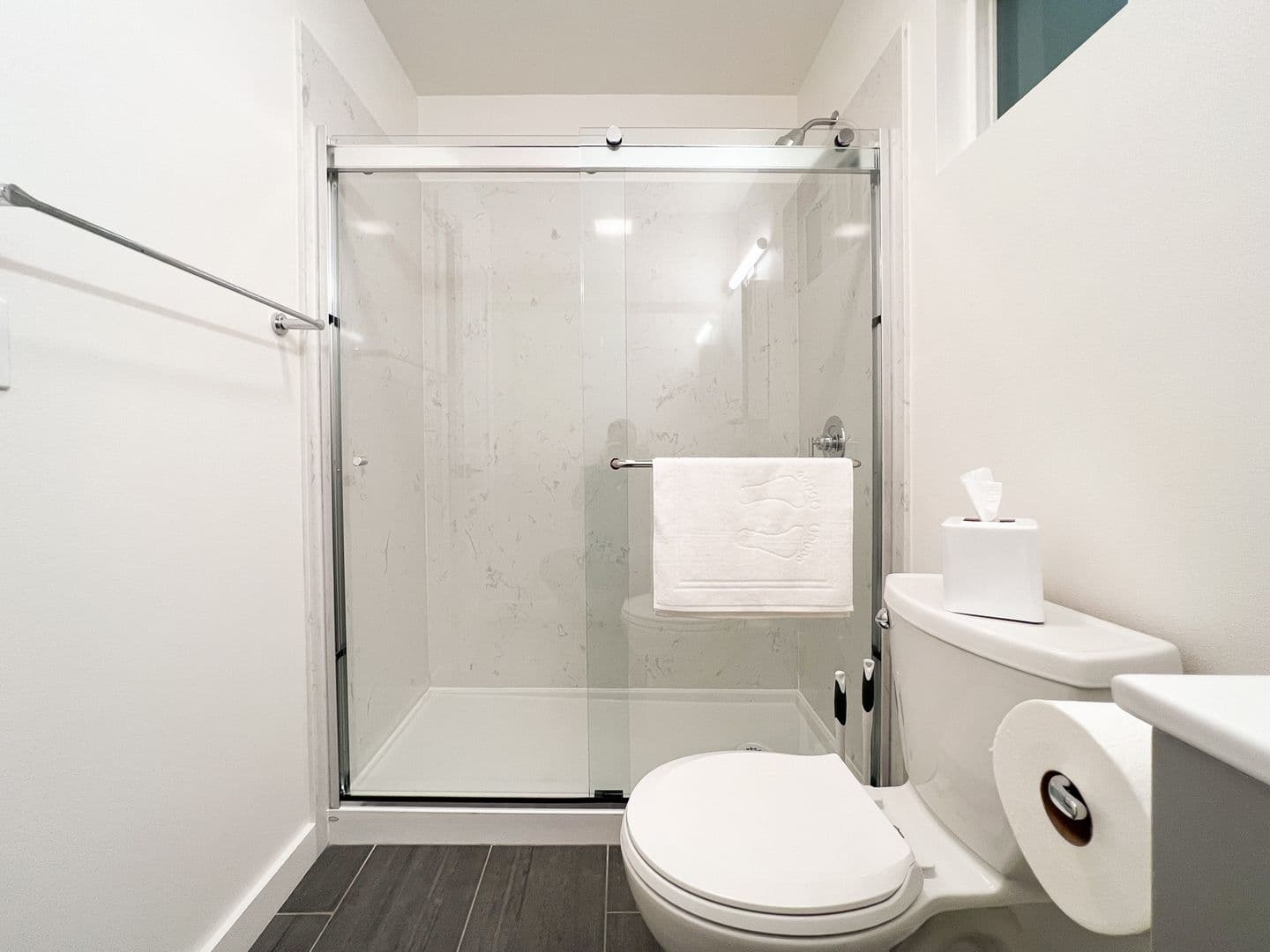 Oakland Apartment: 460 28th St