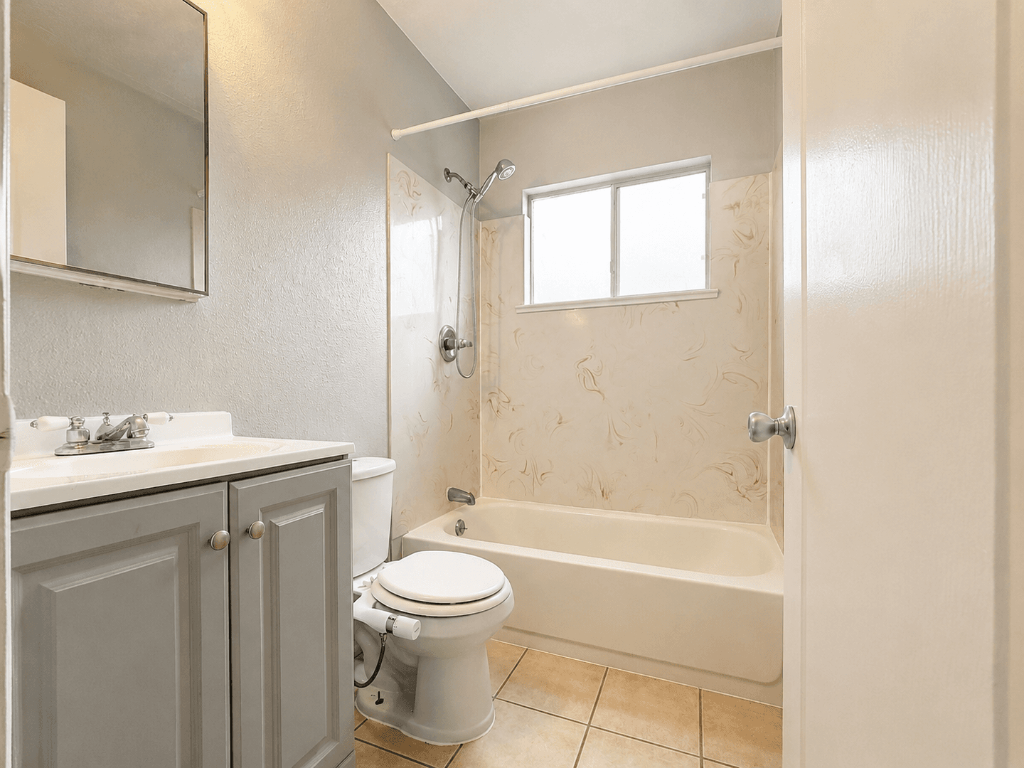 Oakland Apartment: 2212-2218 High Street