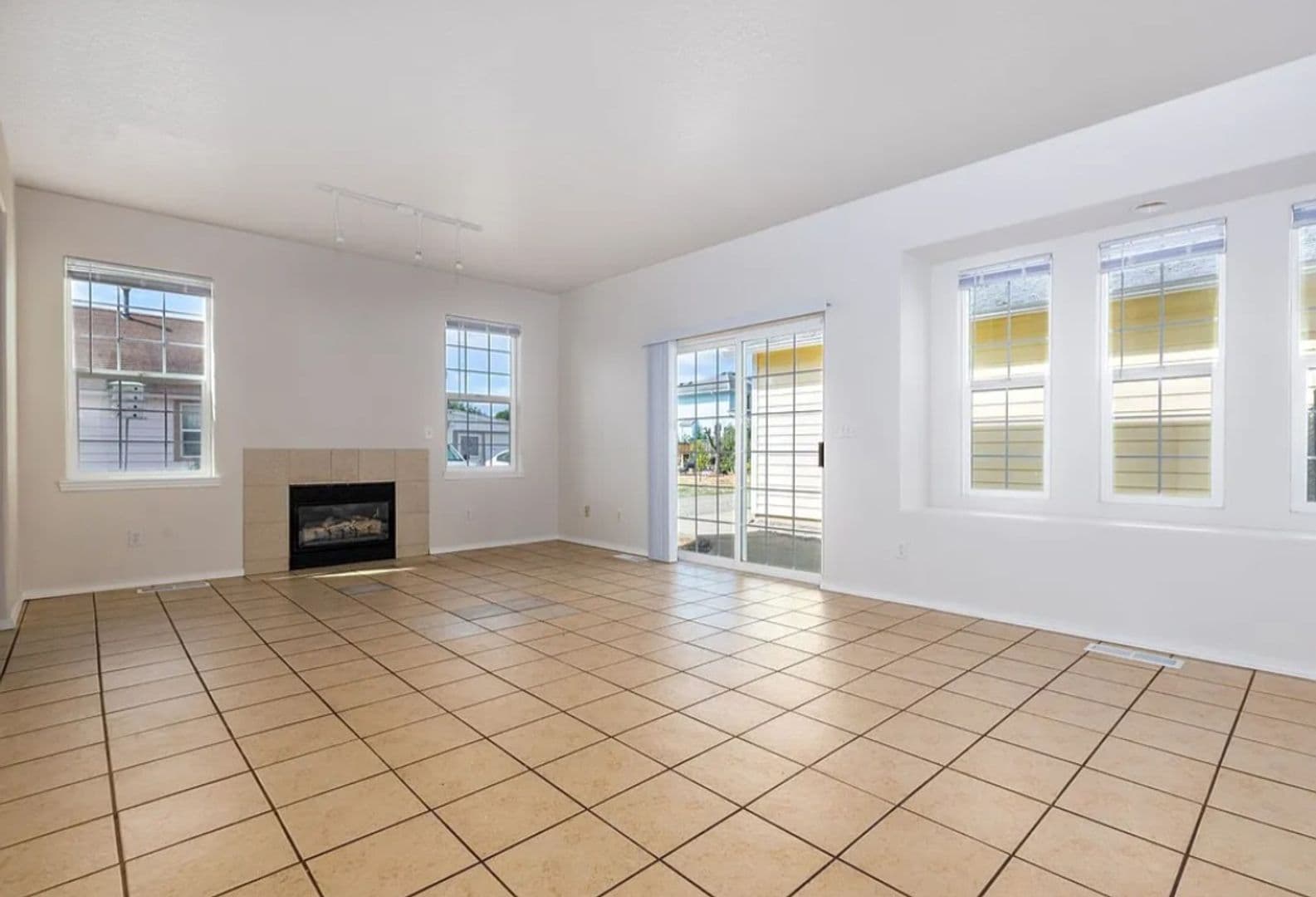 Forest Grove House: 1120 Elm Street