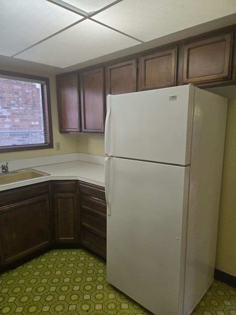 Beaverton Apartment: 10200 SW Crystal St