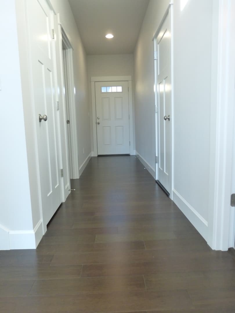 Hillsboro House: 4463 SE Sycamore St