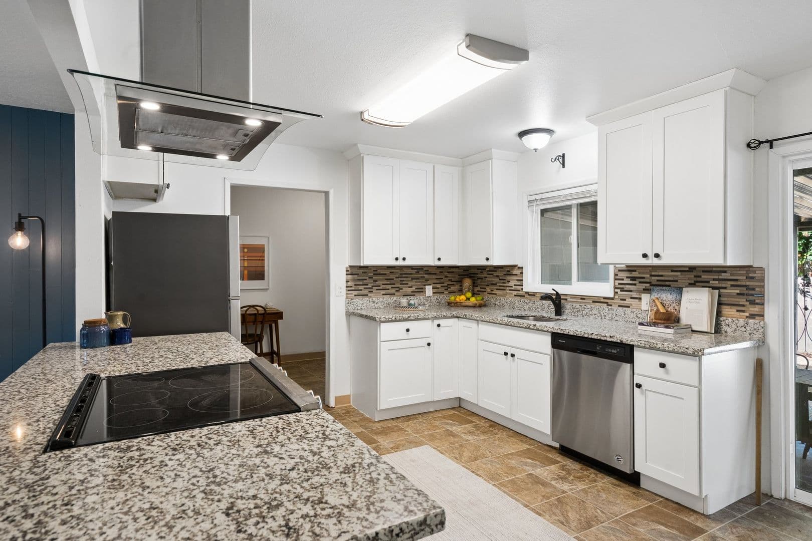 Tigard House: 11945 SW 95th Av