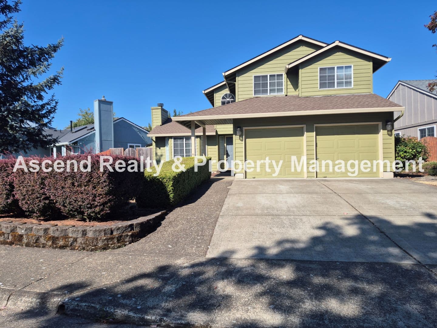 Portland House: 5835 NW Landing Dr