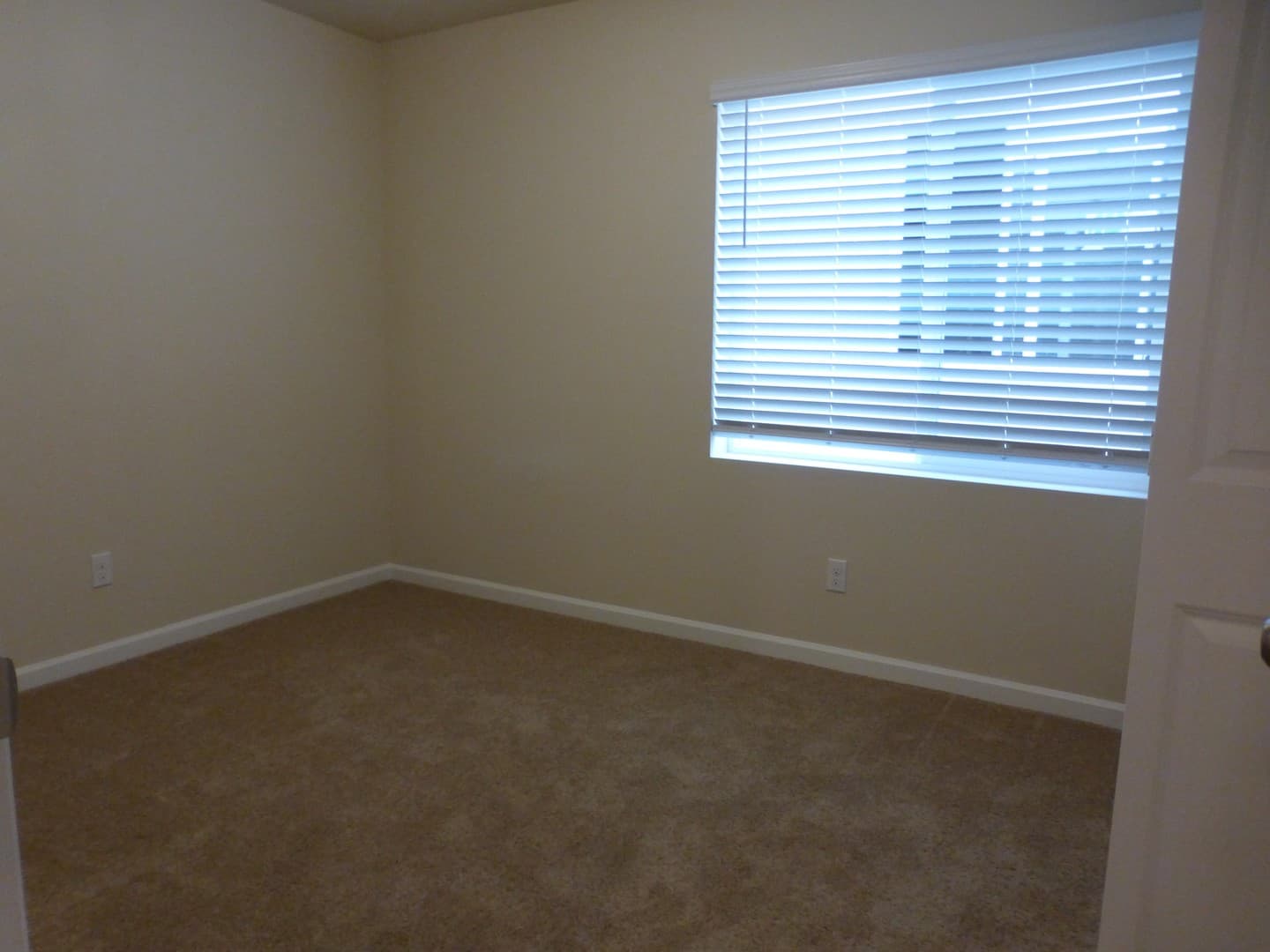 Portland House: 15598 NW BRUGGER RD