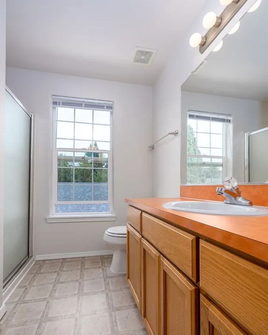 Forest Grove House: 1120 Elm Street