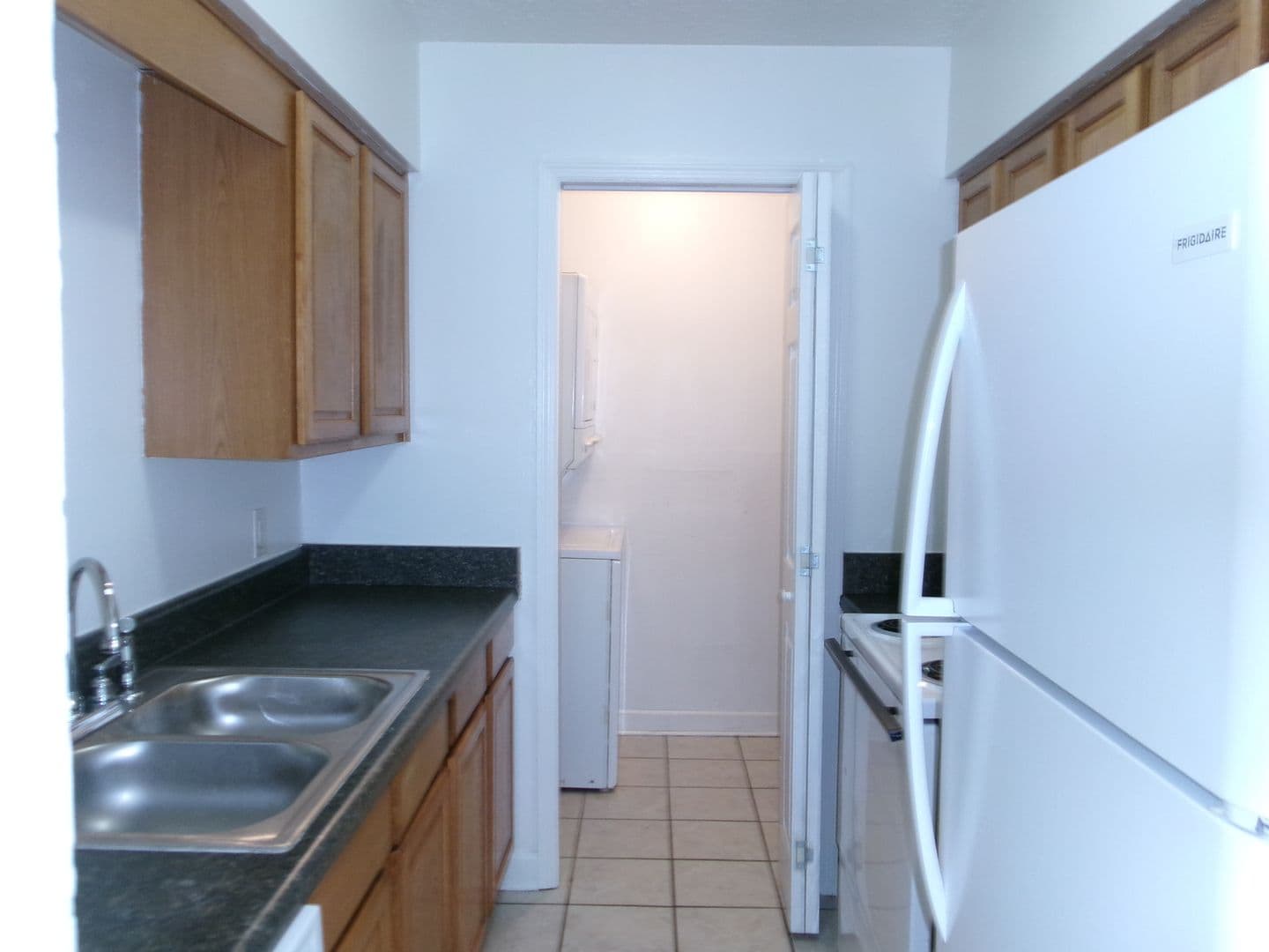 Conway Condo: 615 Carter Lane # D-2