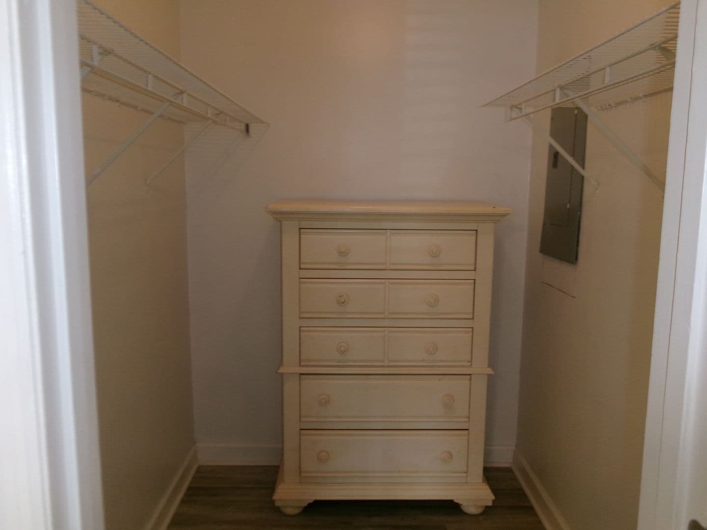 Conway Condo: 615 Carter Lane # D-2