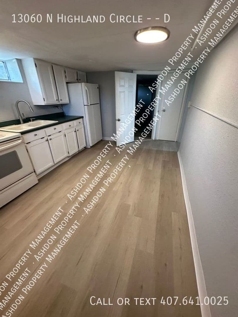 Littleton Apartment: 13060 N Highland Circle
