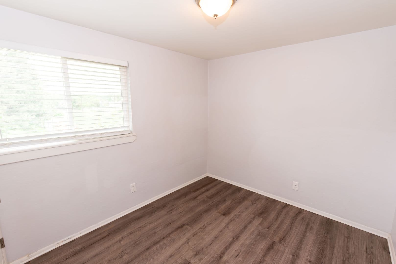 Littleton Apartment: 5542-5554 S. Grant St.