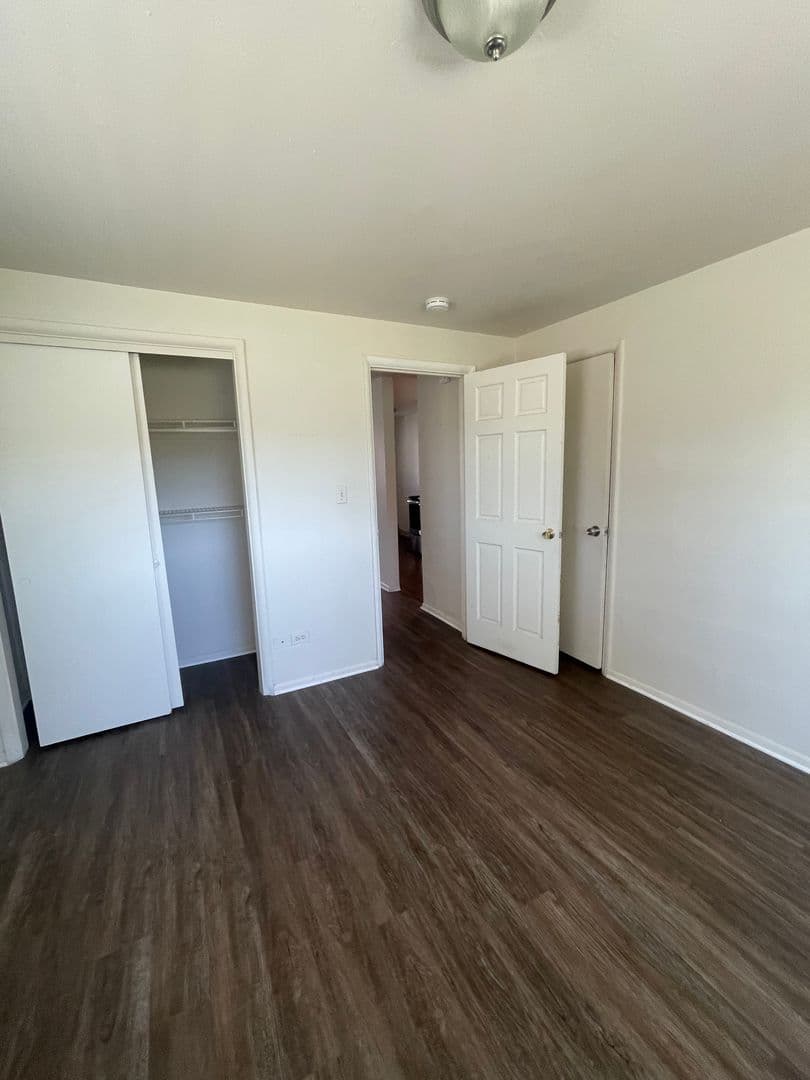 Littleton Apartment: 5532 S Grant St.