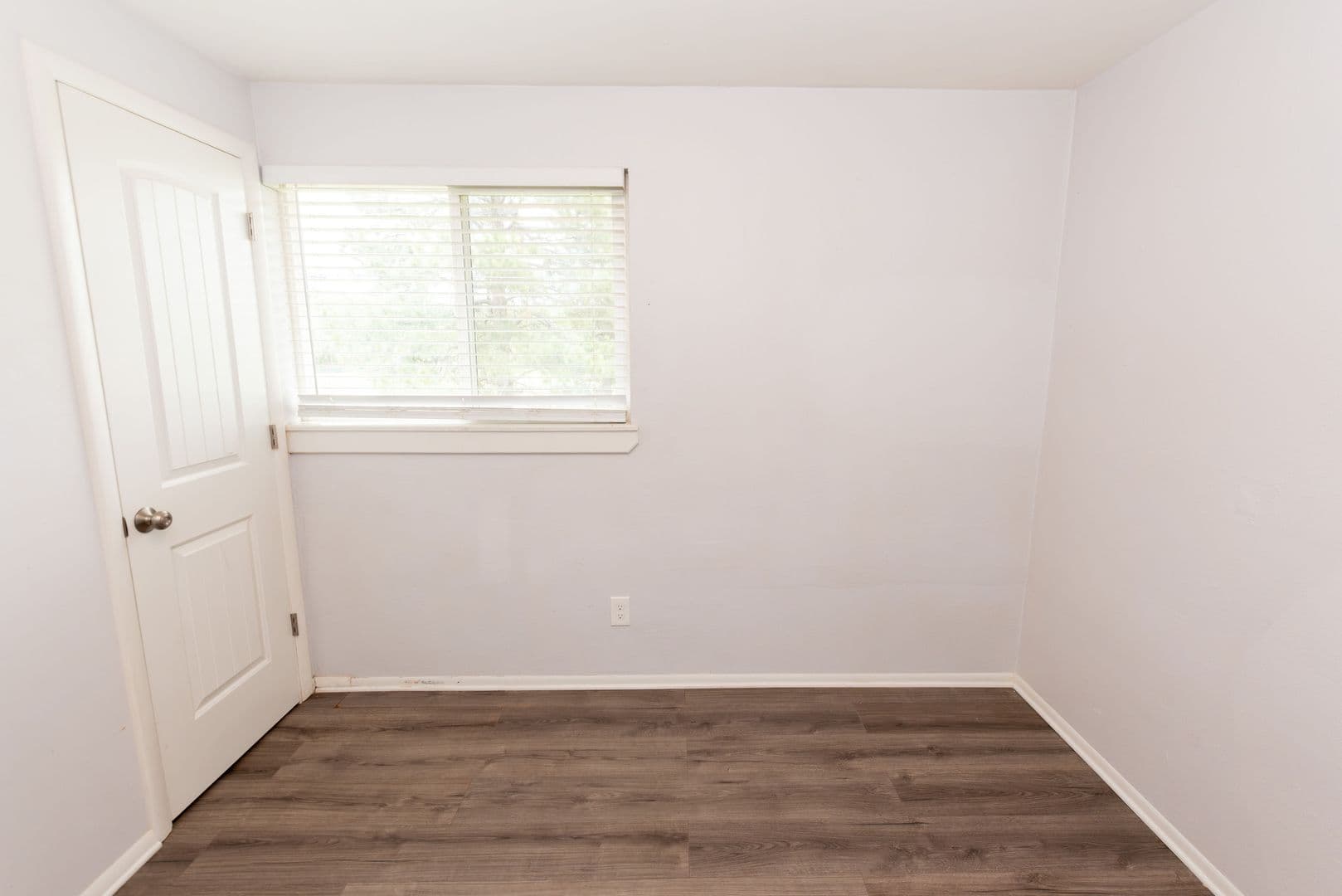 Littleton Apartment: 5542-5554 S. Grant St.