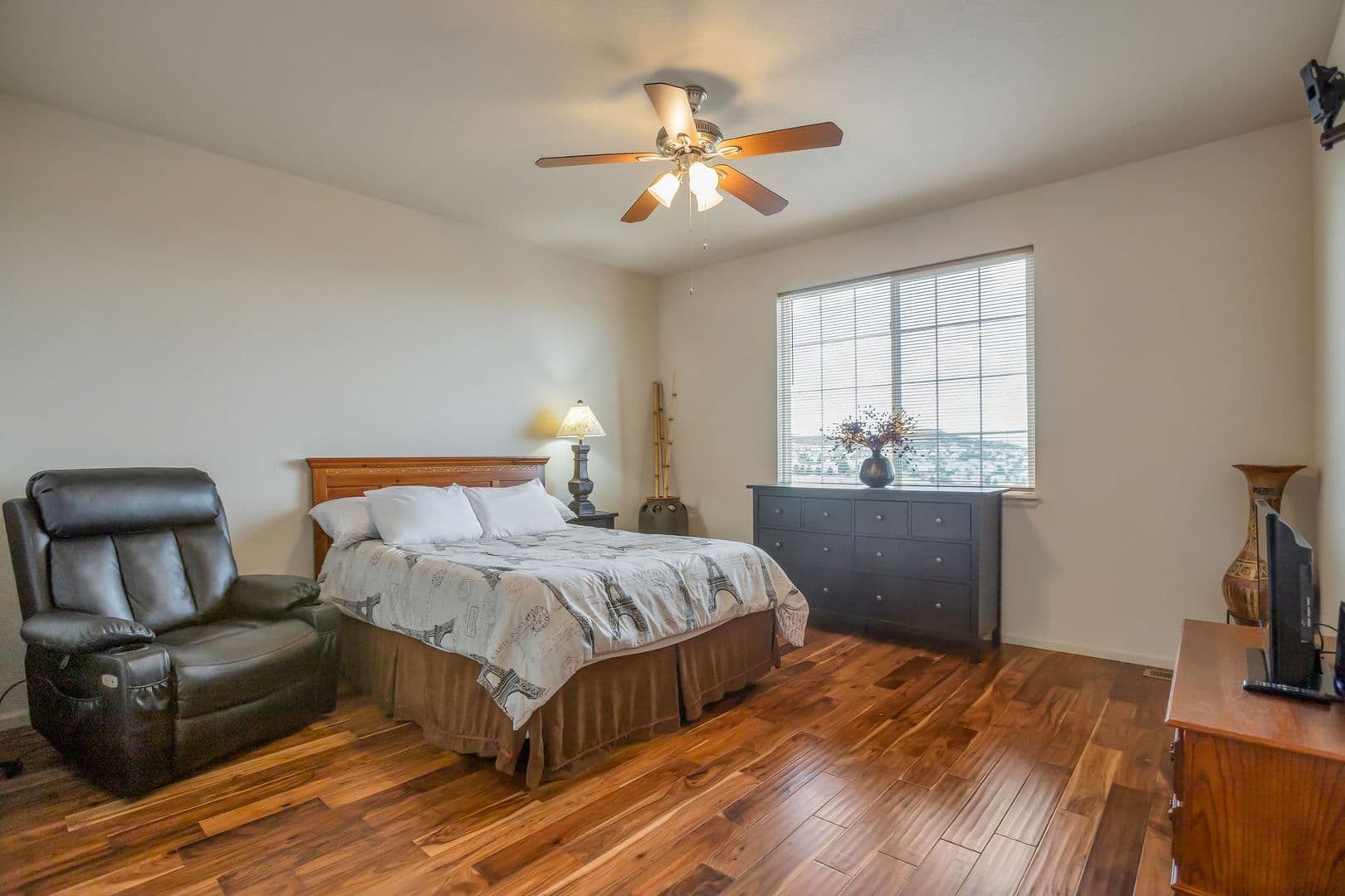 Castle Rock House: 2315 Broadleaf Loop