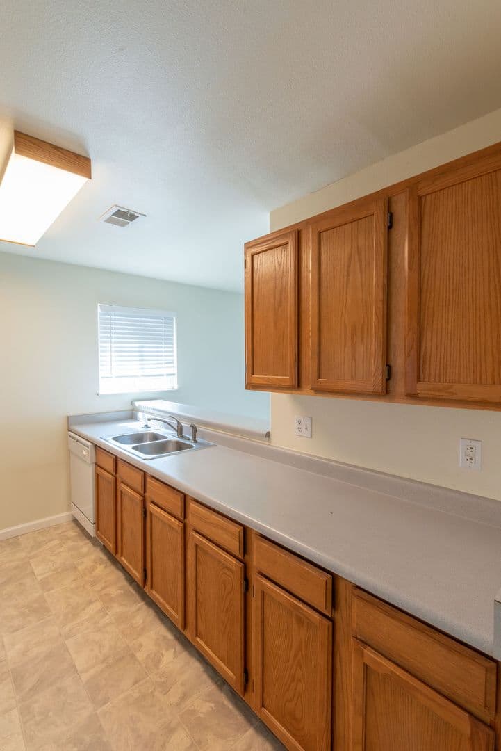 Centennial Apartment: 6600 S. Vine St.