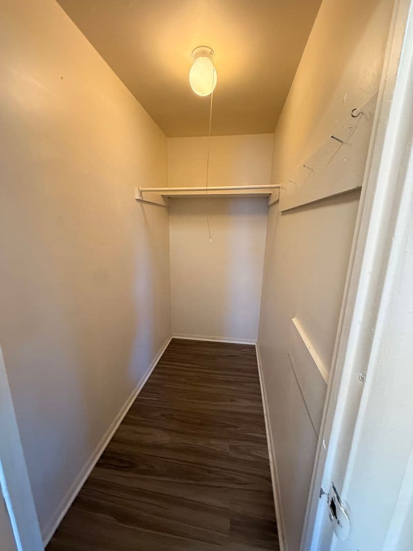 Littleton Apartment: 5532 S Grant St.