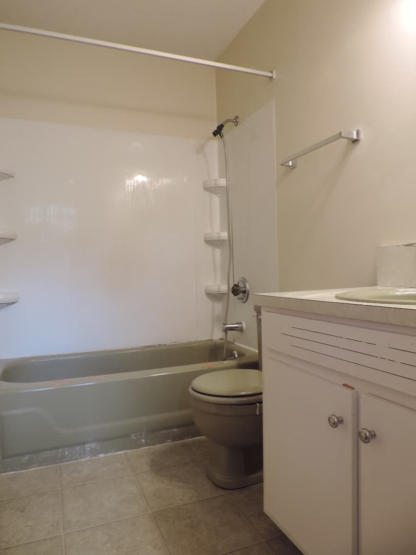 West Jefferson House: 4086 Nettle Knob Rd. # 210